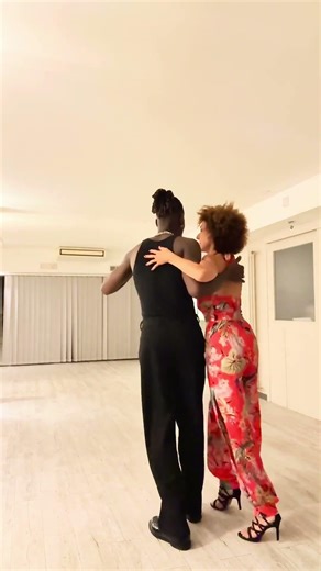 Francesca | 🇮🇹 | Private Dance Lesson with Dr Kizomba! [Repost]