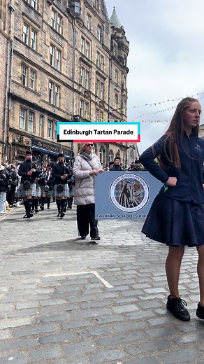 Falkirk Schools Pipe Band at Edinburgh Tartan Parade