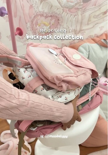 backpack collection 🎀💗 #backpack #collection #ransel #ranselmurah #ranselsekolah #ransellucu #taslucu #tasgendong #asmr #unboxing #asmrsounds #asmrvideo #asmrunboxing #fypage #fyp
