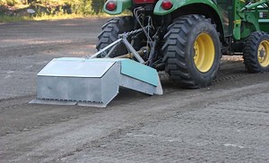 SAND MAN TT Sand Sifting Beach Cleaner and Soil Screener