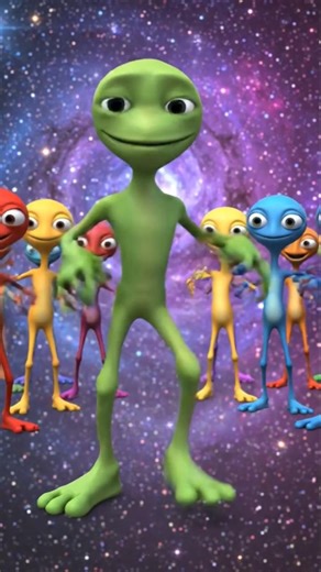 Dame tu cosita Green alien dance #dance #funny #shortsfeed