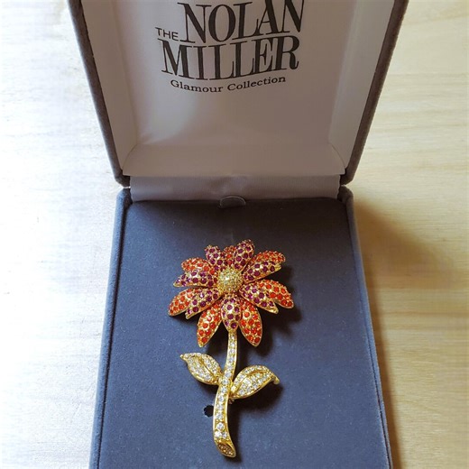 Nolan Miller Acapulco Flower Pin Brooch, NEW IN BOX Pave Rhinestone Goldtone Glamour Collection Signed 2 3/4" Orange Fuchsia Pink Jewelry - Etsy