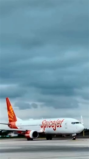 SpiceJet Airlines on Instagram: "In case your feed was missing spice, here’s a handful! 😉 Credit - @spicyreflection #flyspicejet #spicejet #flights #PlaneSpotting #addspicetoyourtravel"