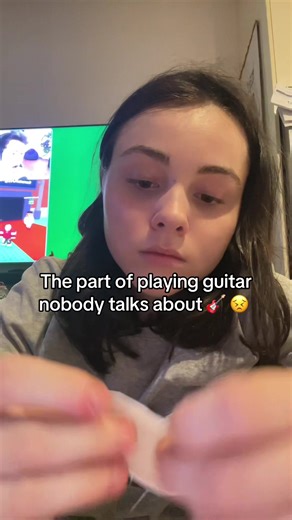 Overcoming Finger Pain While Playing Guitar