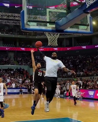 Ranidel De Ocampo chase down block to Lebron James 😂 #fypage #nbahighlights #fypシ゚viral #nba