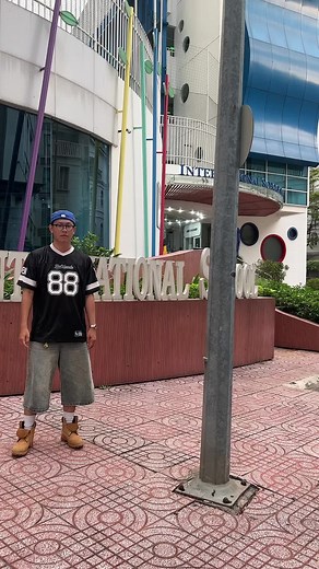 Vũ điệu compa trả bài thầy Big