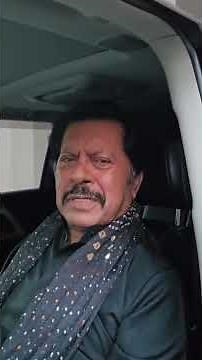 Attaullah Khan Singing A Song Awaz Ki Duniya #DukhiKarKeTurGaya