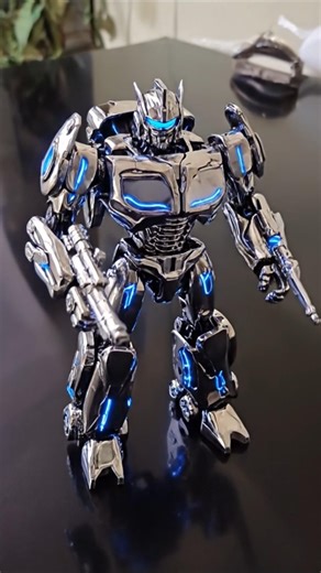 This math box looks futuristic 📐🤖