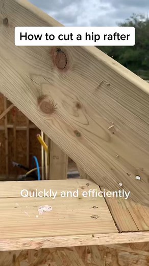 Carpentry Tips: How to Cut a Hip Rafter