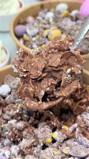 INTRODUCING THE MINI EGG CRUNCH CAKE... the Cake EVERYONE has been talking about!!🍫🔥 CRUNCHY. CHOCOLATE LOADED, and with MINI CHOCOLATE EGGS, this time done the Annie's way. Find your way to us and experience the latest obsession that's become a go-to for so many people!✨ #Annies #ManchesterDesserts #EggCrunchCake #ManchesterFoodies #DessertSpot