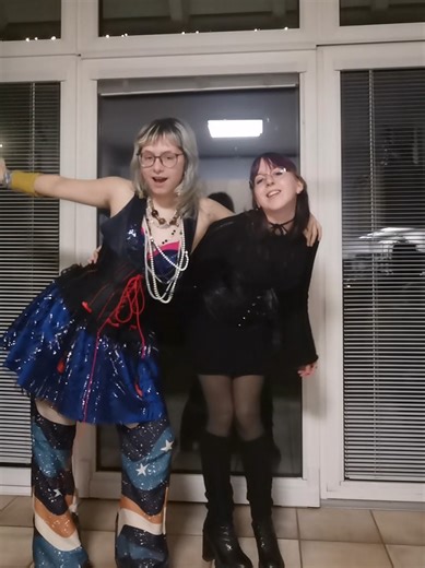 Happy new year from Venus and meeeee #ootd #style #lesbian #nmlnm @Venus