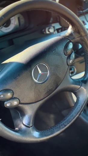 Mercedes CLK W209 — El joven clásico que nunca pasa desapercibido #mercedesclk #autolifestyle