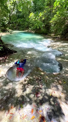 Río Sonador, Finca Papirucho, Puerto Plata, Dominican Republic (via IG aquamanrd) #nature #naturevibes #dominicanrepublic #naturelove #foryou