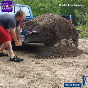 219K views · 4.1K reactions | Helping truck owners get unloaded! | The Buzz Digger | Facebook