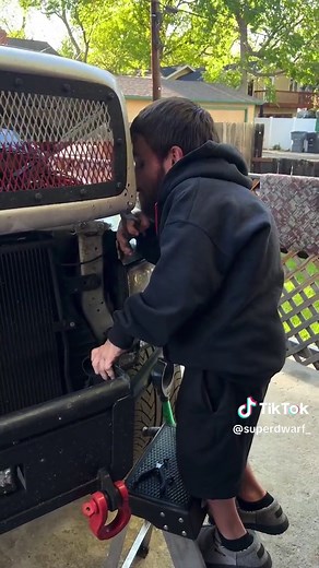Quadzilla Adrenaline 4K Installation: Paint-Matched Zip Ties