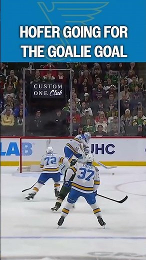 Hofer GOALIE GOAL ATTEMPT 🤏