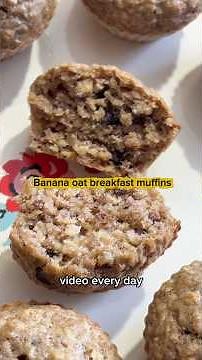 Recipe 212/365 - banana oat breakfast muffins. Perfect for on the go breakfast.