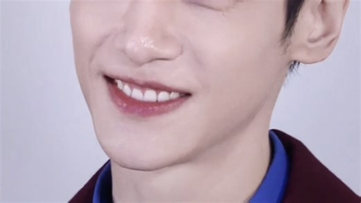 锋利且纯良，莹润如月光【罗云熙•怼脸】