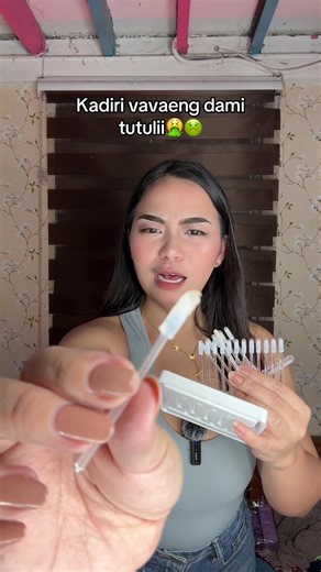 Ipinapakita ang Tamang Paraan sa Paglilinis ng Tenga