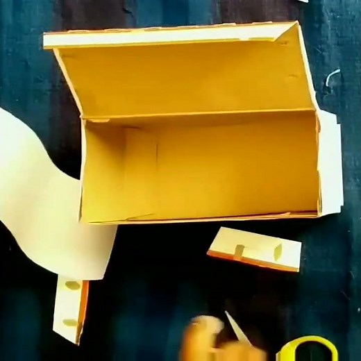 How to make First Aid Box at home