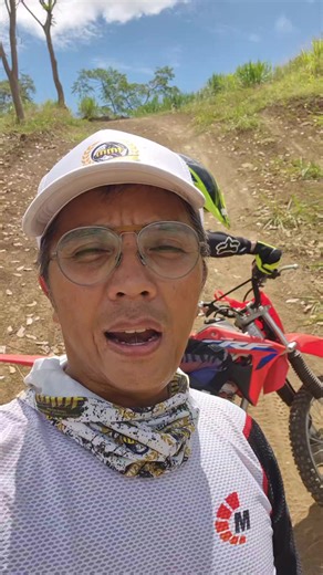 Key Tips for Safe Motorcycle Training with Coach Sam Tamayo