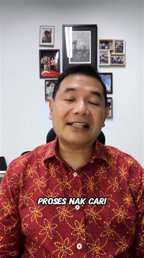 𝗣𝗘𝗥𝗞𝗘𝗠𝗕𝗔𝗡𝗚𝗔𝗡 𝗧𝗘𝗥𝗕𝗔𝗥𝗨 𝗦𝗜𝗔𝗦𝗔𝗧𝗔𝗡 𝗦𝗘𝗥𝗔𝗡𝗚𝗔𝗡 𝗞𝗘 𝗔𝗧𝗔𝗦 𝗔𝗡𝗔𝗞 𝗦𝗔𝗬𝗔 Bulan Ogos 2025, ada serangan ke atas anak saya dan ugutan kepada isteri saya. Mesejnya simple: kalau saya terus bersuara, mereka nak cucuk AIDS. Saya tidak pernah menulis surat, atau tanya perkembangan siasatan secara terbuka. Saya serah kepada Menteri Dalam Negeri yang bertanggungjawab mengawal selia PDRM, badan yang menyiasat. Lagi pun Menteri Dalam Negeri, Saudara Saifuddin Nasution Isma