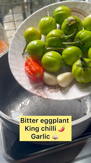 2.5K reactions · 32 shares | Simple byake chatni #sidedish #simplerecipe #localchutney #bittereggplant | Api Kitchen Cooking | Facebook