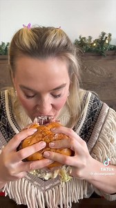 Tony Beef in Galloway, New Jersey video by Devour Power #jerseygirl #jerseygirls #newjersey #newjerseygirls #jerseyshore #jerseystrong #beach #jerseymikes #jersey #nj #itsajerseything #jerseysbest #jerseygirlsdoitbetter #eastcoast #shorelife #cawfee #gardenstate #hamburger #burger #jerseyburger | Jersey Girls Life