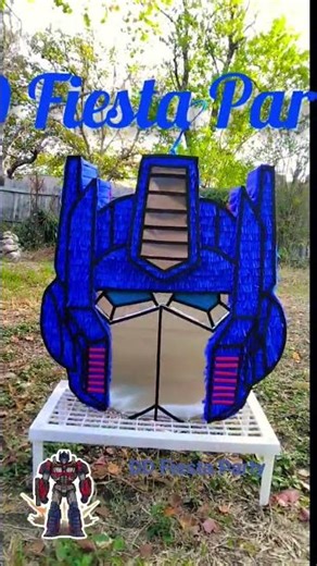 Piñata de Optimus prime Transformers