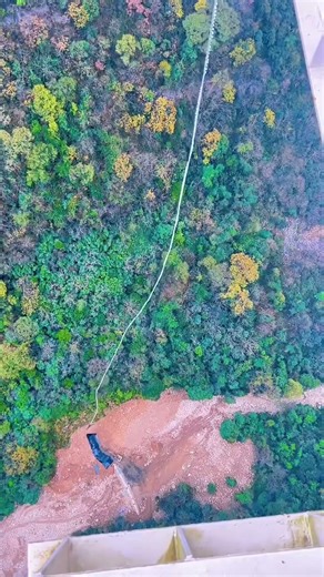 My first bungee jumping, please forgive my scream. #travel
