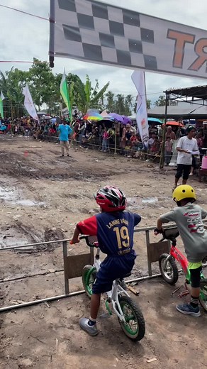 Berani kotor itu baik 😜 #bmx #balap #sepeda #sulili