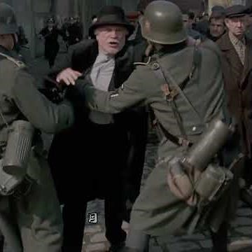 祖父の犠牲で逃げ延びた少年、地下で始まった孤独な生存生活 #映画あらすじ #映画解説 #戦争映画 #感動映画 #映画紹介