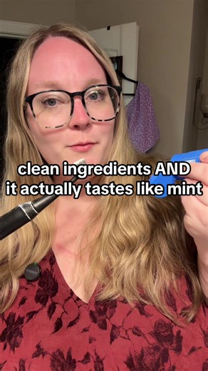 made the clean ingredient swap but couldn’t find one that actually tasted good — this one tastes like real mint and my teeth still feel really clean #mouthology #nanohydroxyapatite #fluoridefreeteeth #cleantoothpaste #oralcare​​​​​​​​​​​​​​​​