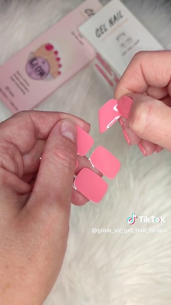 Gel nails in only 15min! #semicuredgel #tutorial #gelnailsticker #gelnailwraps #gelnails #diynails #gelnailstrips #gelnailsathome #glow_uv_gel_nail_wraps