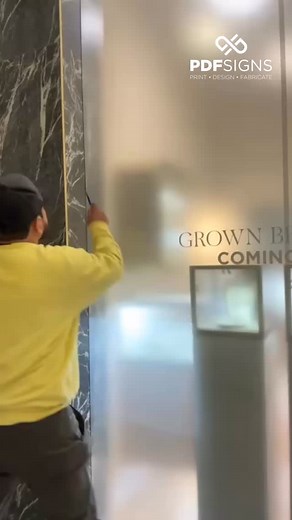 ♻️ Vinyl Hack Alert! When it came to removing this privacy frost vinyl from these storefront windows , we kept it clean and efficient 🙌 👉 Instead of scraping the windows and picking at the vinyl, we recycled a vinyl core to roll off the old frost — making for a clean removal, less mess, and one smooth roll of everything coming off at once! 💨✨ No residue. No hassle. Just smart, sustainable sign shop solutions 💪 #VinylHack #SignShopTips #FrostVinylRemoval #WindowVinyl #VinylCore #SustainableSi