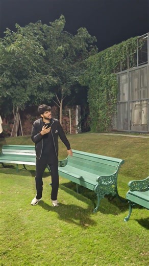 Aura minus ho jata hai