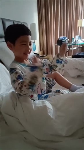 22 reactions · 36 shares |  รีวิวที่พัก The Kowloon Hotel Hong Kong...