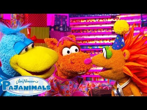 Picking Presents with Mr. Happy Birthday! | Pajanimals