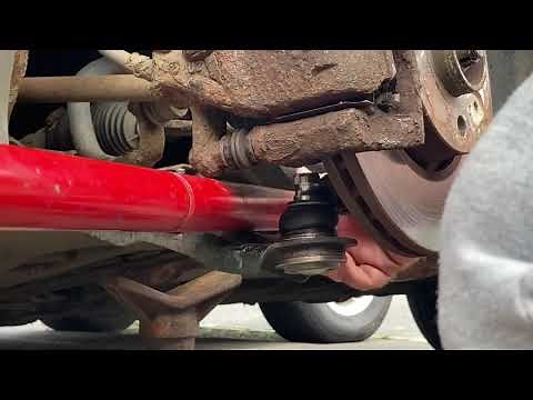 Renault Clio Mk3 Balljoint replacement