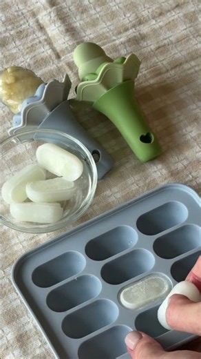 Baby Food Feeder for Starting Solids & Teething Relief | Moonkie #babyessentials #babyfeeding