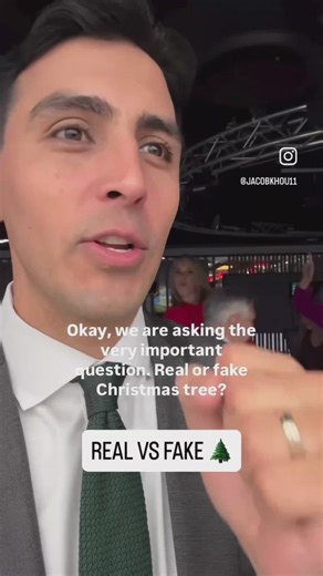 Real vs Fake Christmas tree