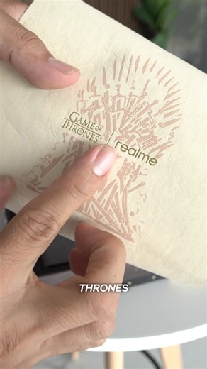 16K views · 158 reactions | Un teléfono de colección, solo se venderán 5000 unidades. Te muestro la colección más nueva de realme. #tecnologia #celulares #gameofthrones #ridzer #CristianRidzer | Cristian Ridzer Android | Facebook