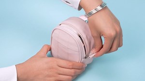 CLUCI Mini Backpack Keychain Wallet Small Change Quilted Coin Purse Cute Puffer Wristlet Pouch with 3 RFID Card Slots