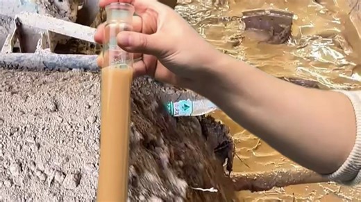 絮凝剂，污水处理药剂，聚丙烯酰胺pam，凭借独特分子结构，迅速架桥吸附，凝聚杂质。