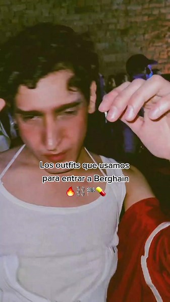 Los outfits para entrar a Berghain en lab.oratory Berlin