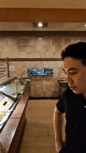 3.8K views · 83 reactions | These restaurants couldn't care less about safe food handling procedures because they're not eating it or feeding it to their families  So Be careful eating out! | Black Vegan Tube | Facebook