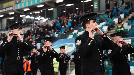 Linfield FC Act of Remembrance 2025 🌹 #LestWeForget | Linfield Football Club (Official)
