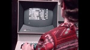 1970s Data Entry Computer Screen Woman ஸ்டாக் ஃபுட்டேஜ் வீடியோ (முழுவதும் உரிமைத்தொகை-இல்லாதது) 1103951741 | Shutterstock