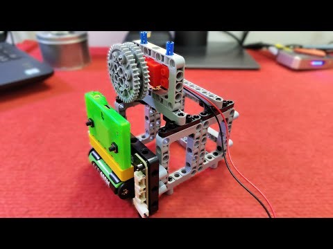 🔥 Tự chế cáp treo LEGO điều khiển bằng YoloBit – Quá đỉnh! 🚠💡