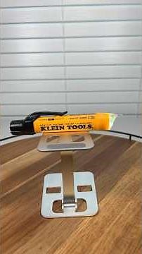 KLEIN TOOLS NCVT- 3P Voltage Tester w/ Flashlight (👍)